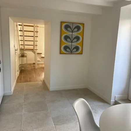 Apartment Charmante